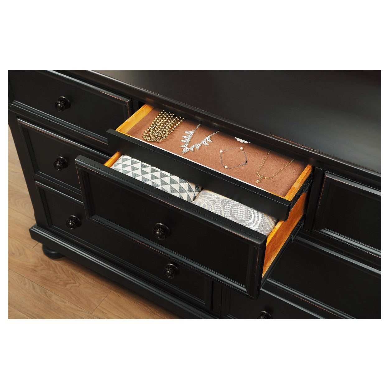 DRESSER W/HIDDEN DRAWER 1714BK-5