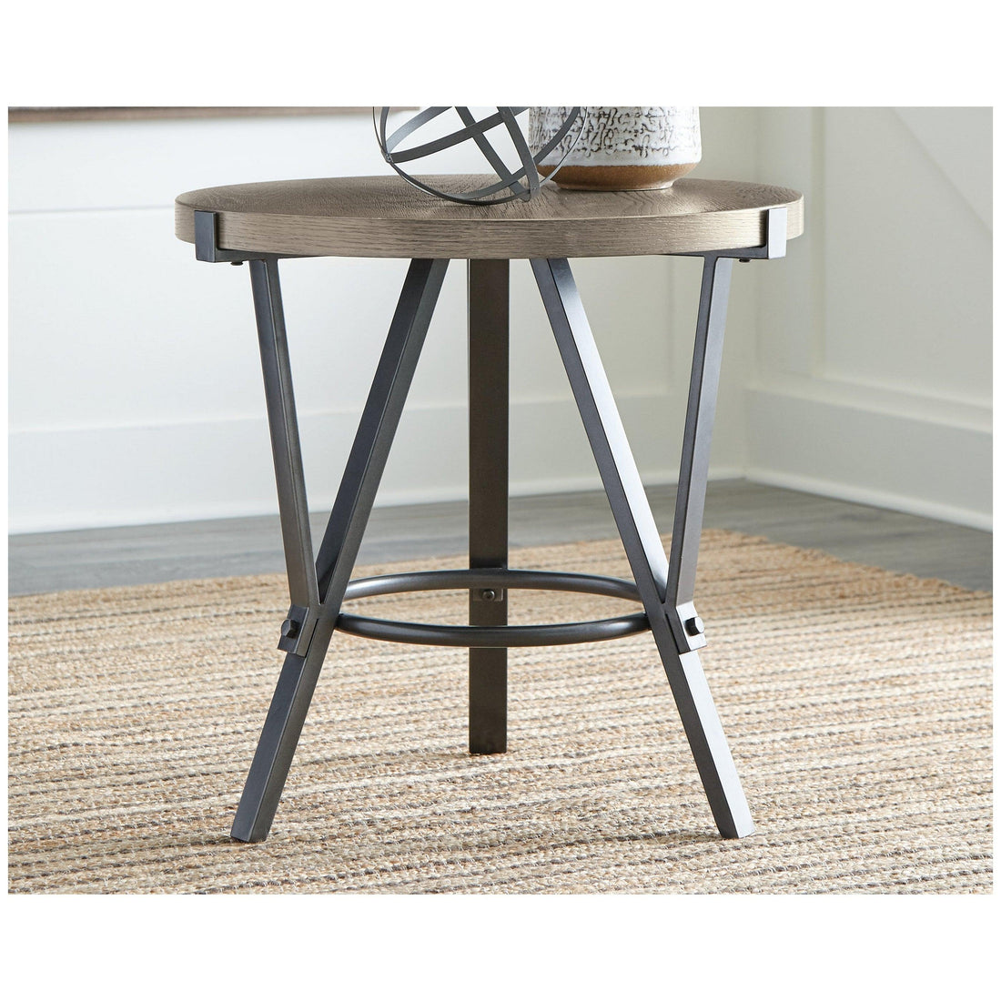 Zontini End Table Ash-T206-6