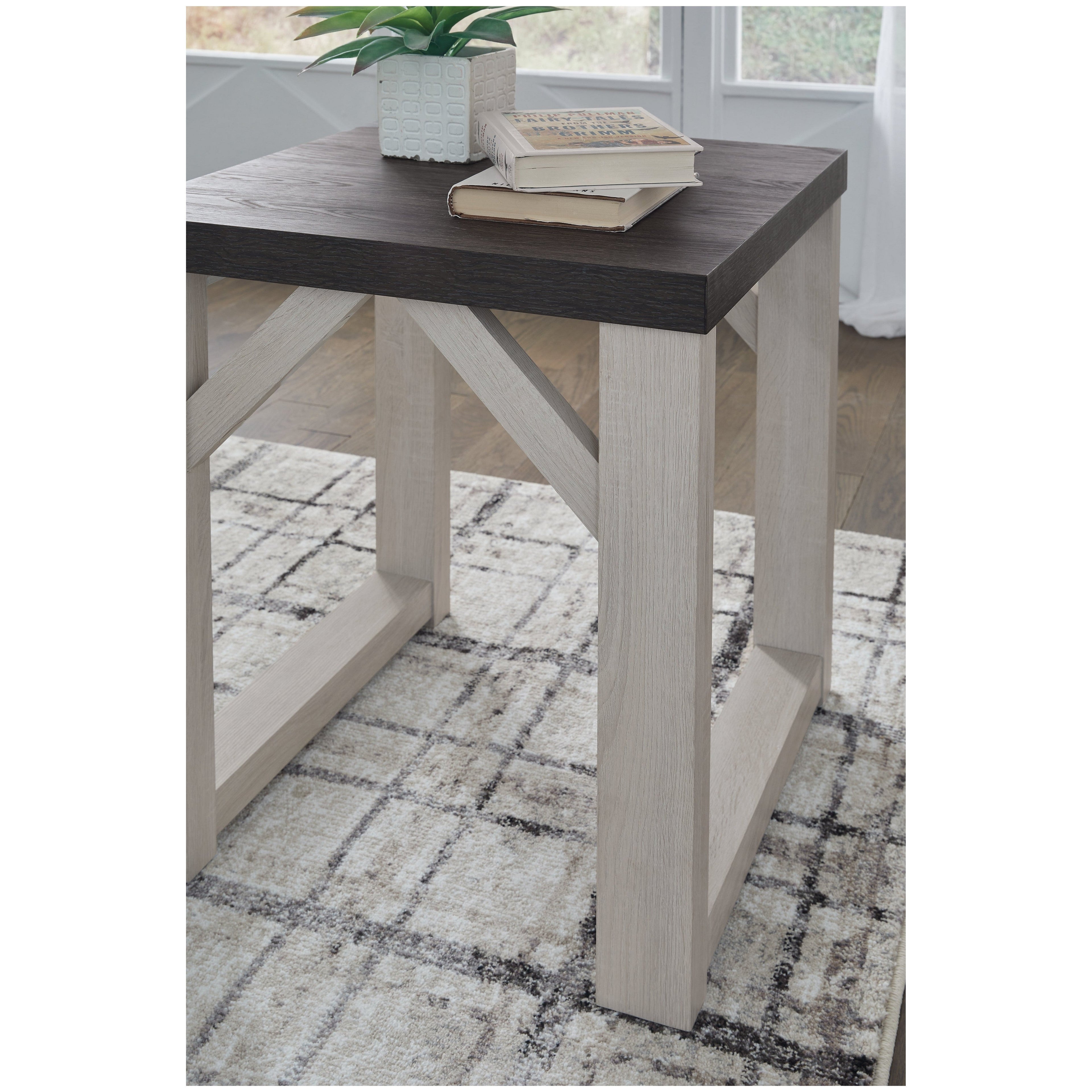 T236-13-END-DETAIL