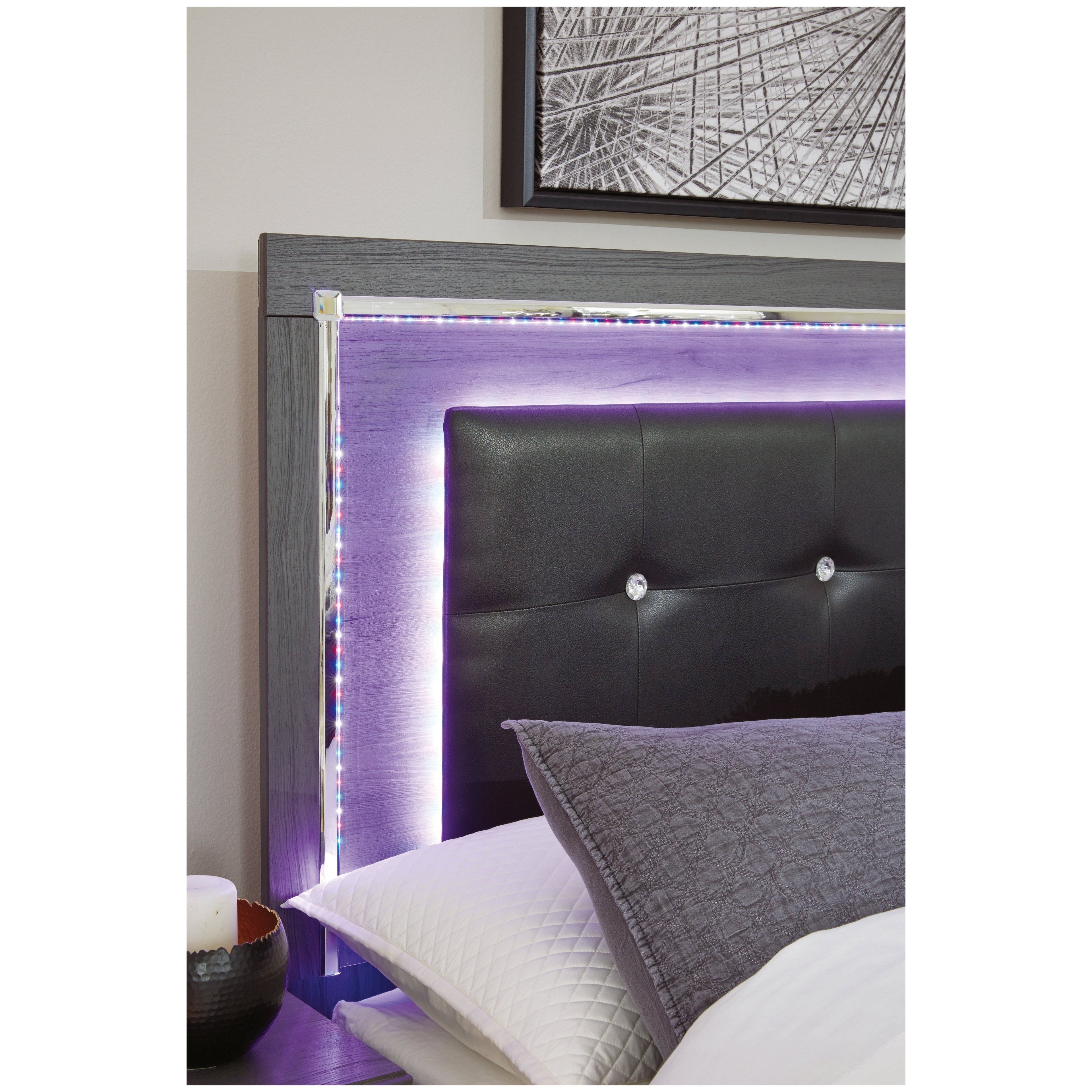 Lodanna Panel Bed