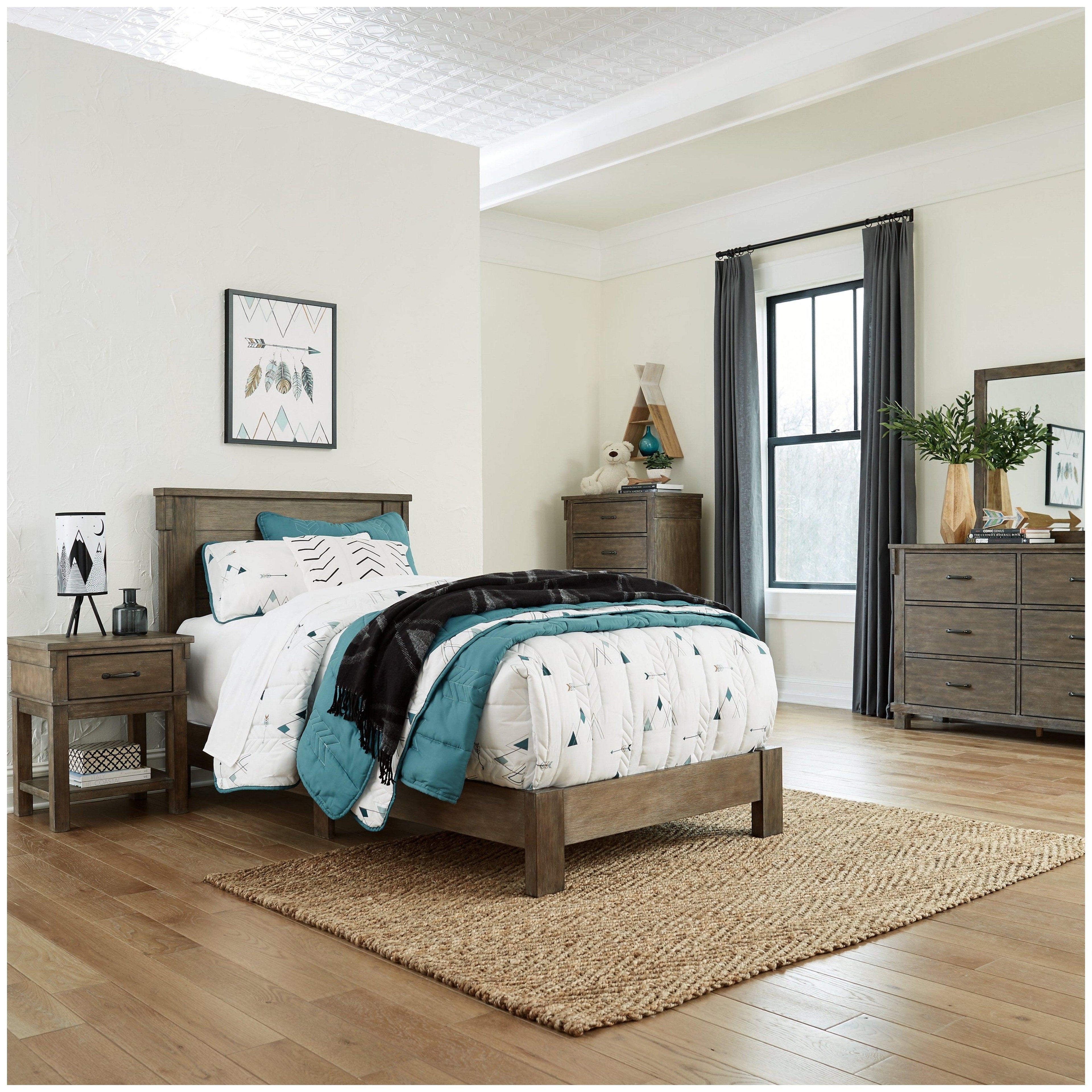 Shamryn Panel Bed