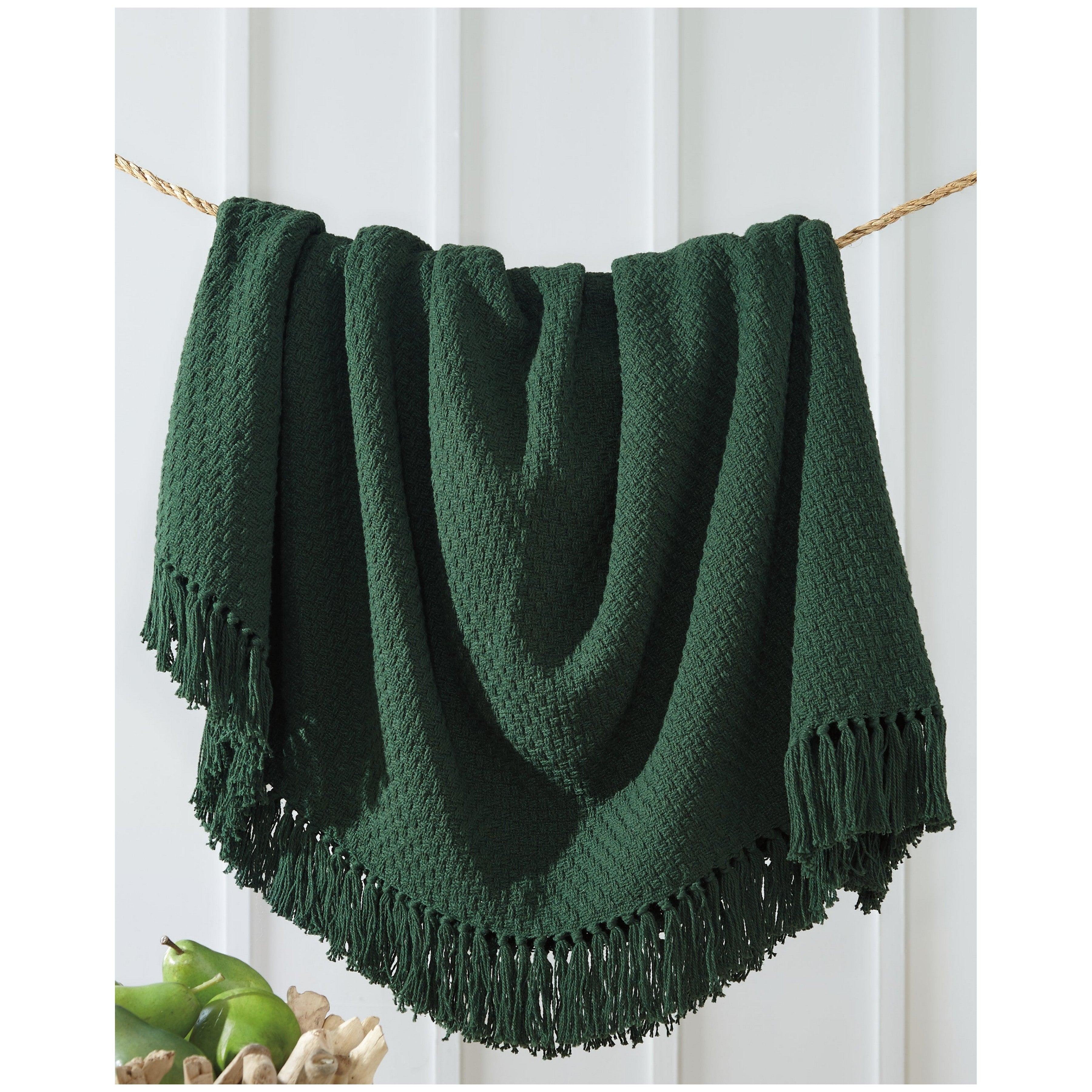 Yasmin Throw