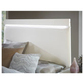 (3) Queen Bed 1678W-1*