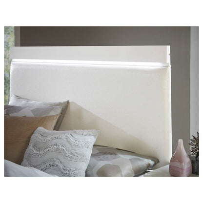 (3) Queen Bed 1678W-1*