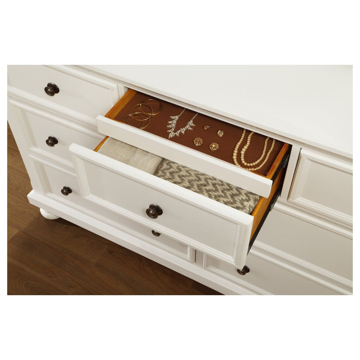 DRESSER W/HIDDEN DRAWER 1714W-5