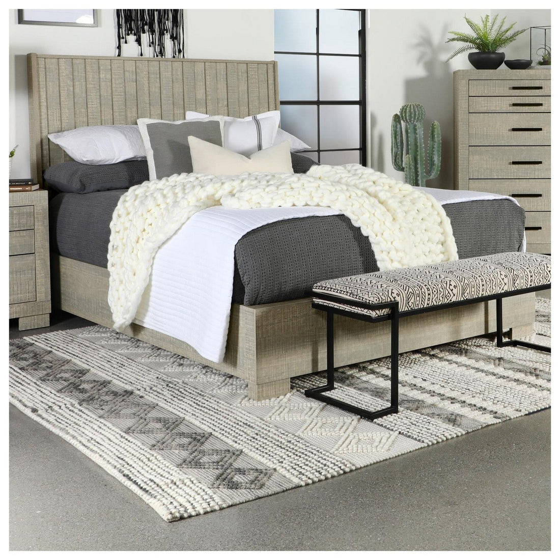 Channing Rectangular Panel Bed Rough Sawn Grey Oak 224341KW