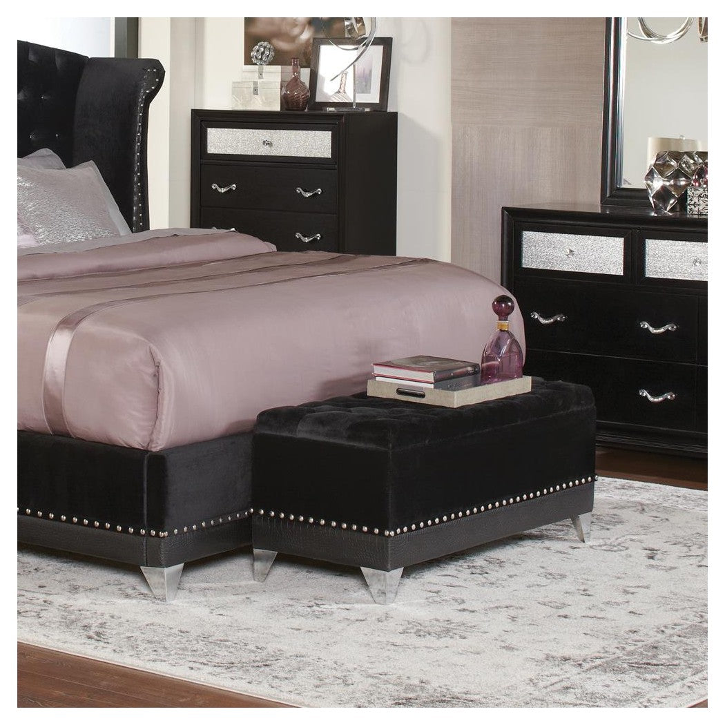 Barzini Tufted Rectangular Trunk with Nailhead Black 300644