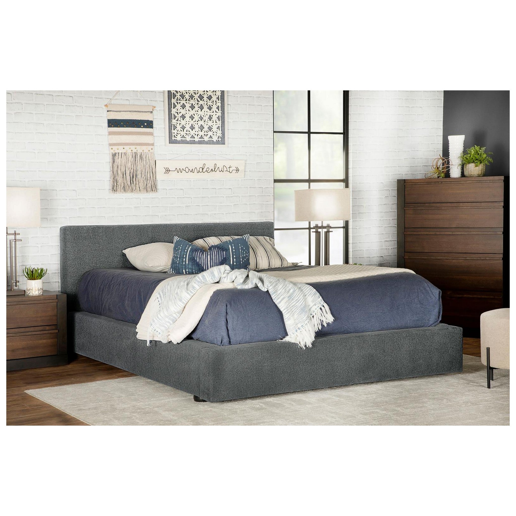 Gregory Upholstered Platform Bed Graphite 316020Q