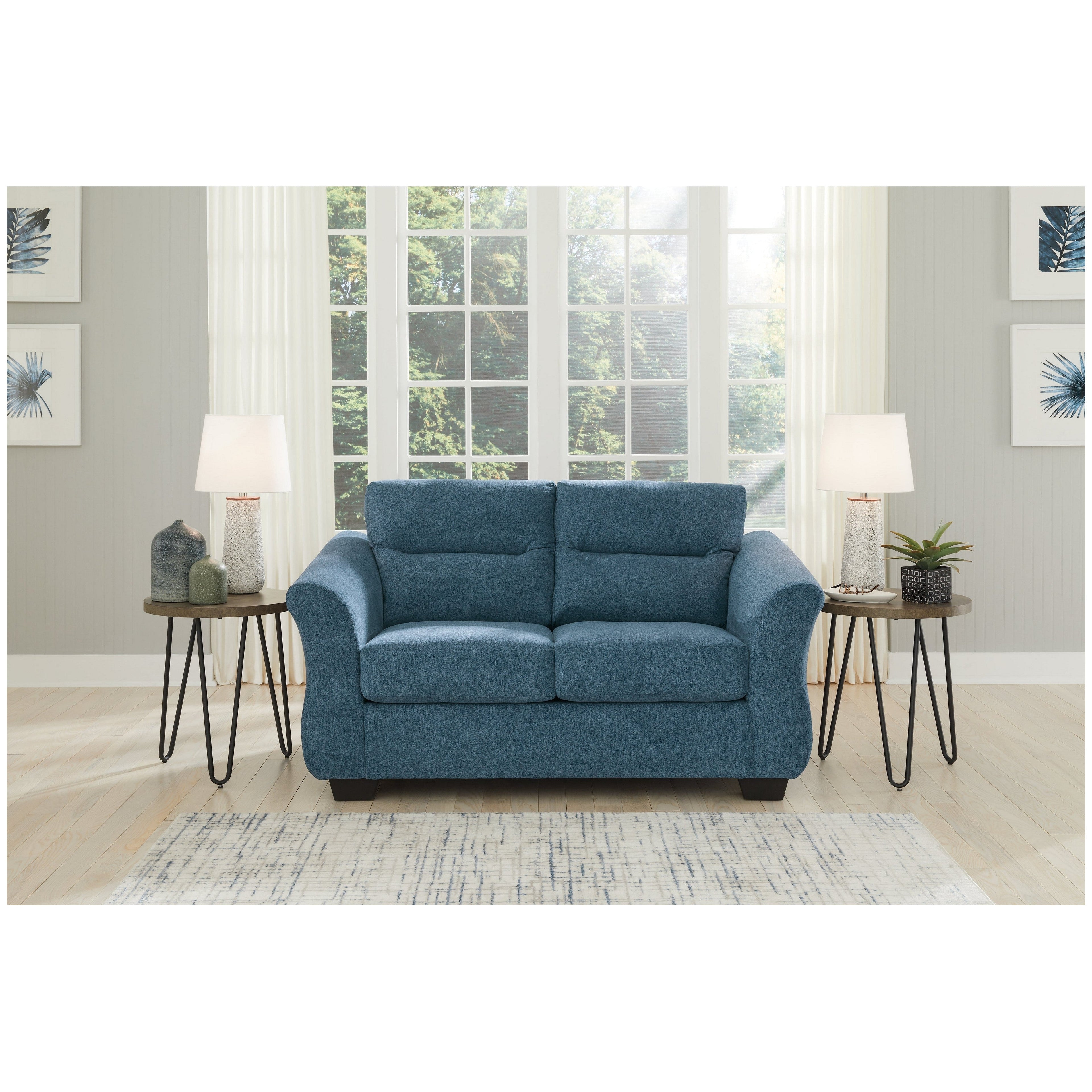 Miravel Loveseat Ash-4620435