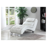 Dilleston Upholstered Chaise White 550078