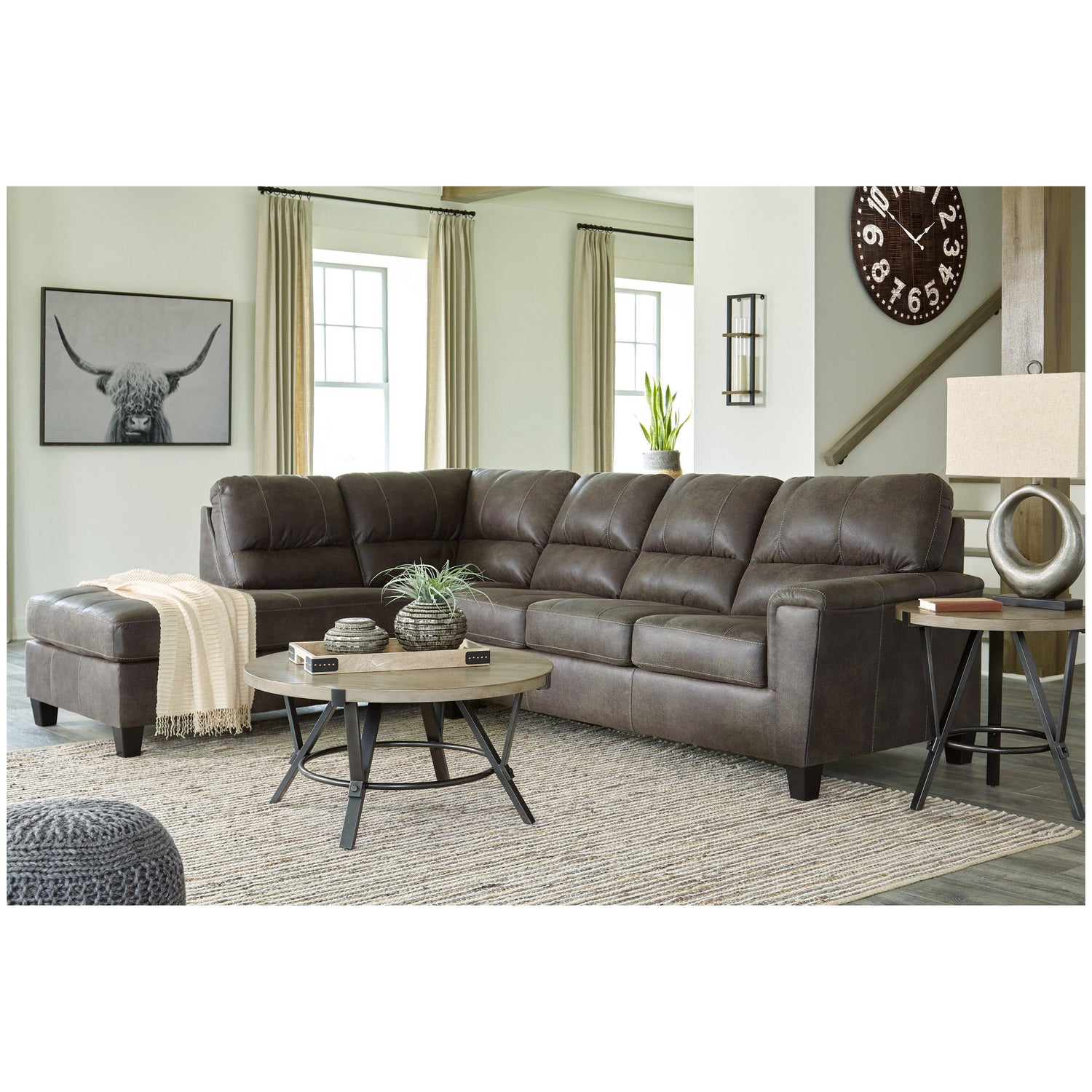 Navi 2-Piece Sectional with Chaise