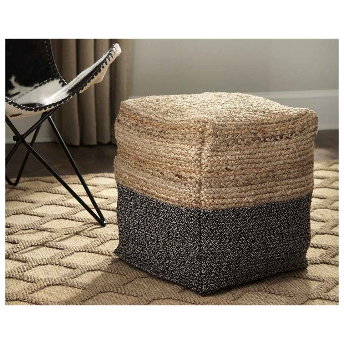 Sweed Valley Pouf