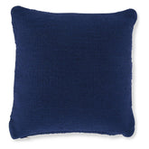 Yarnley Pillow