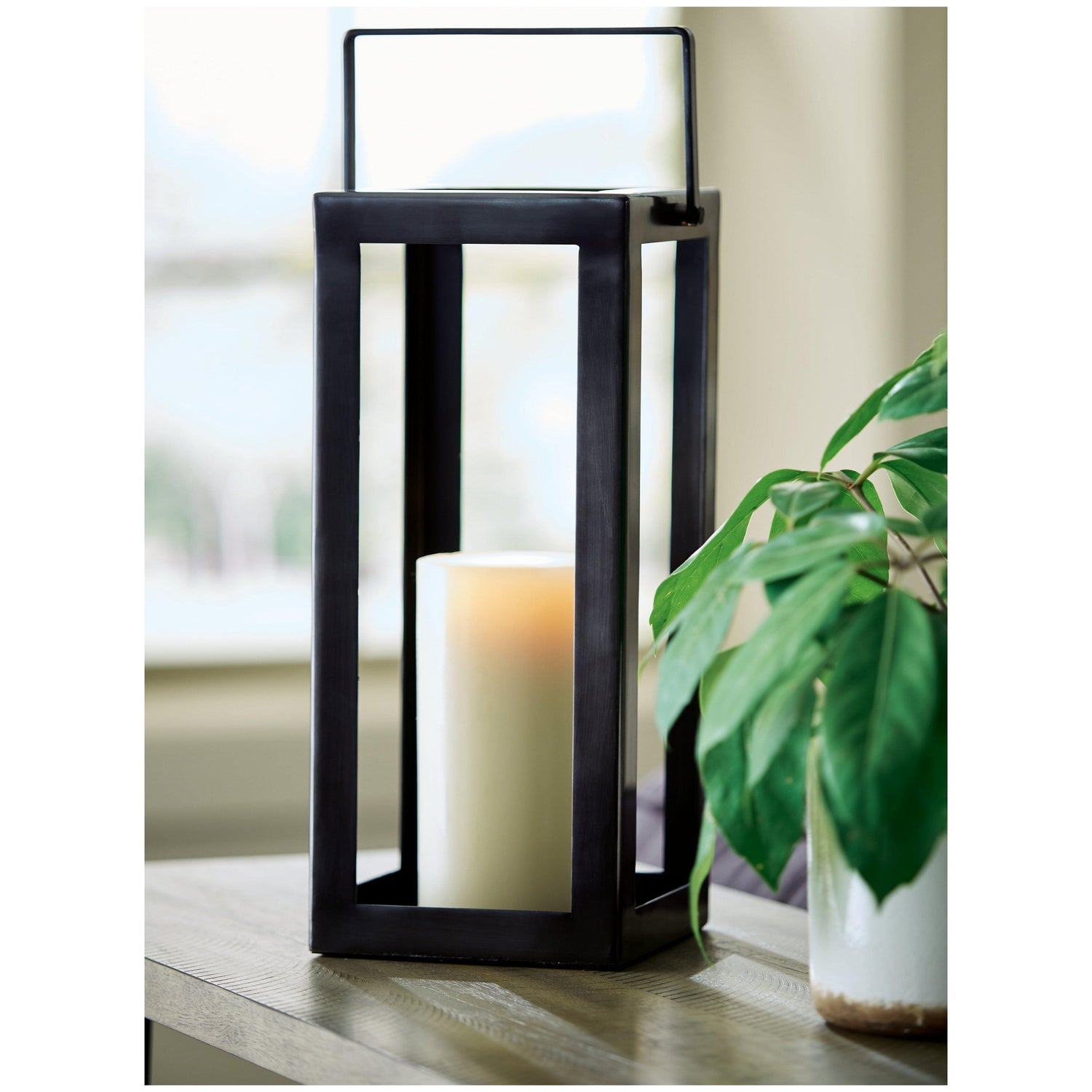 Briana Lantern Ash-A2000526