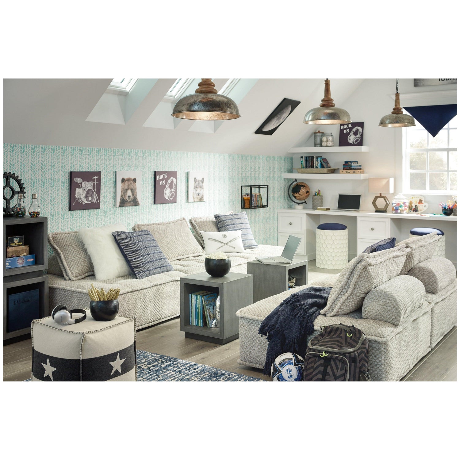 Bales Accent Chair Ash-A3000244