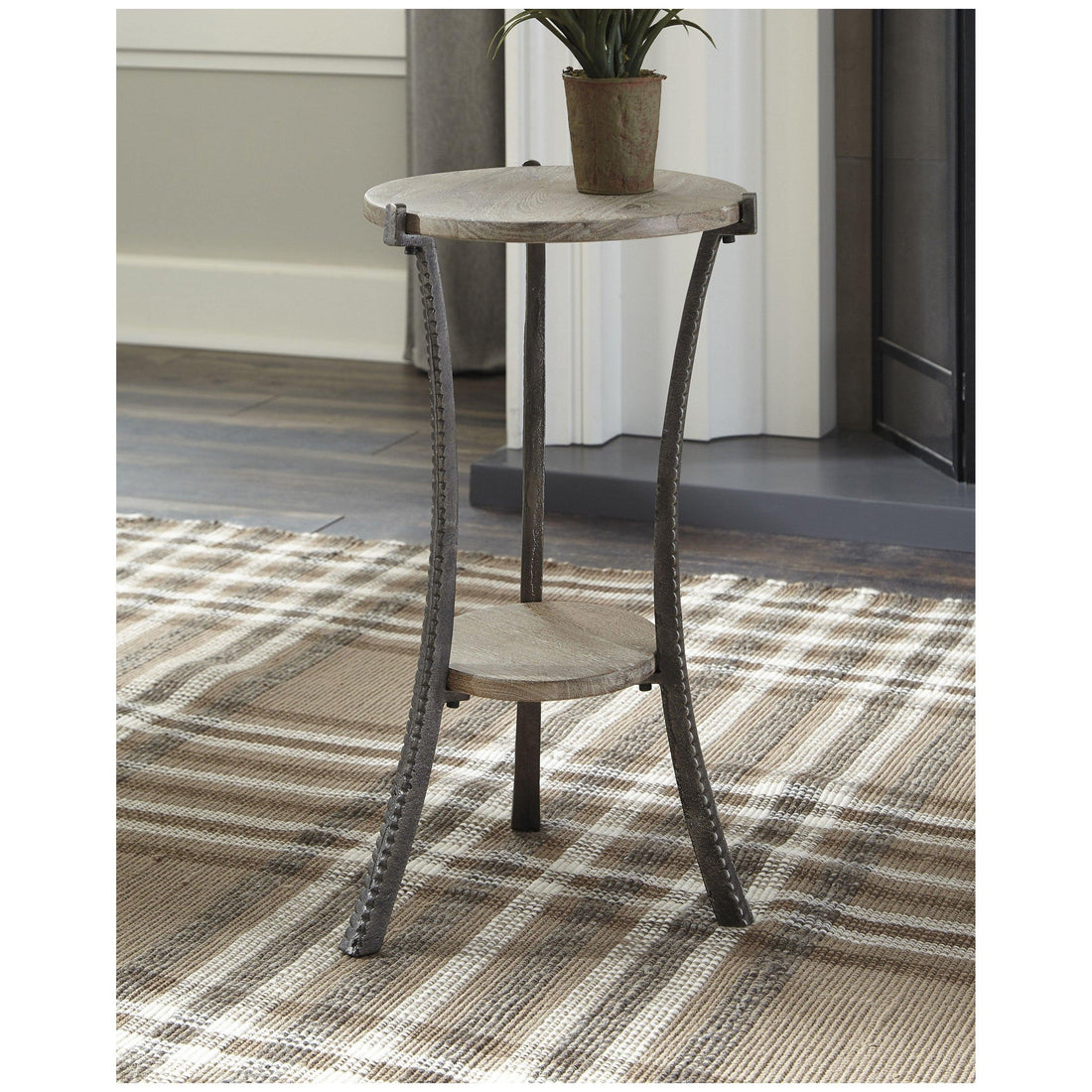 Enderton Accent Table Ash-A4000081