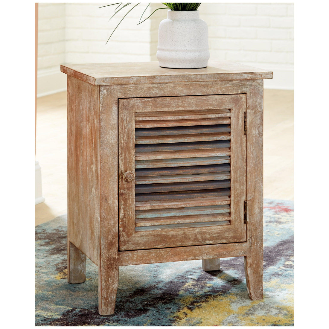 Hannesboro Accent Cabinet Ash-A4000322