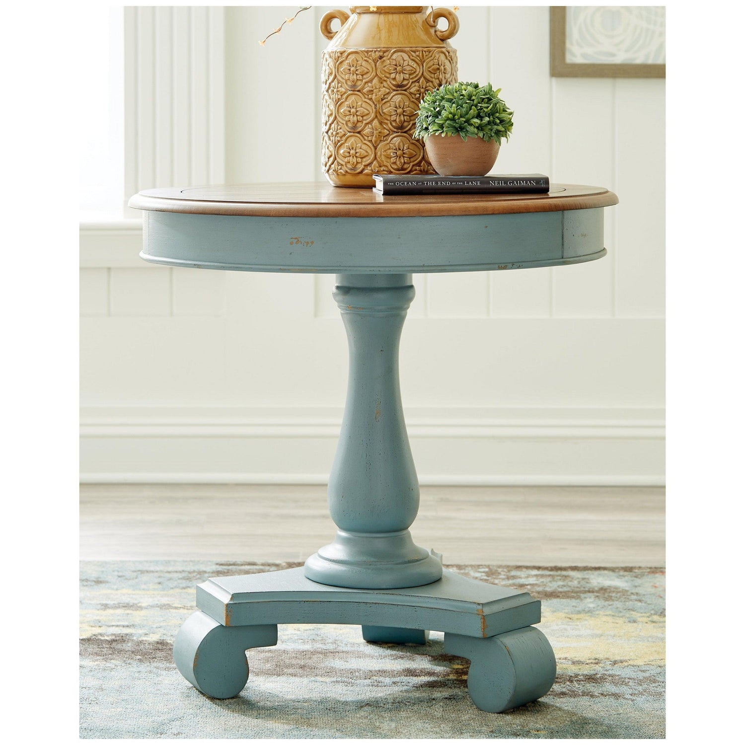 Mirimyn Accent Table Ash-A4000379