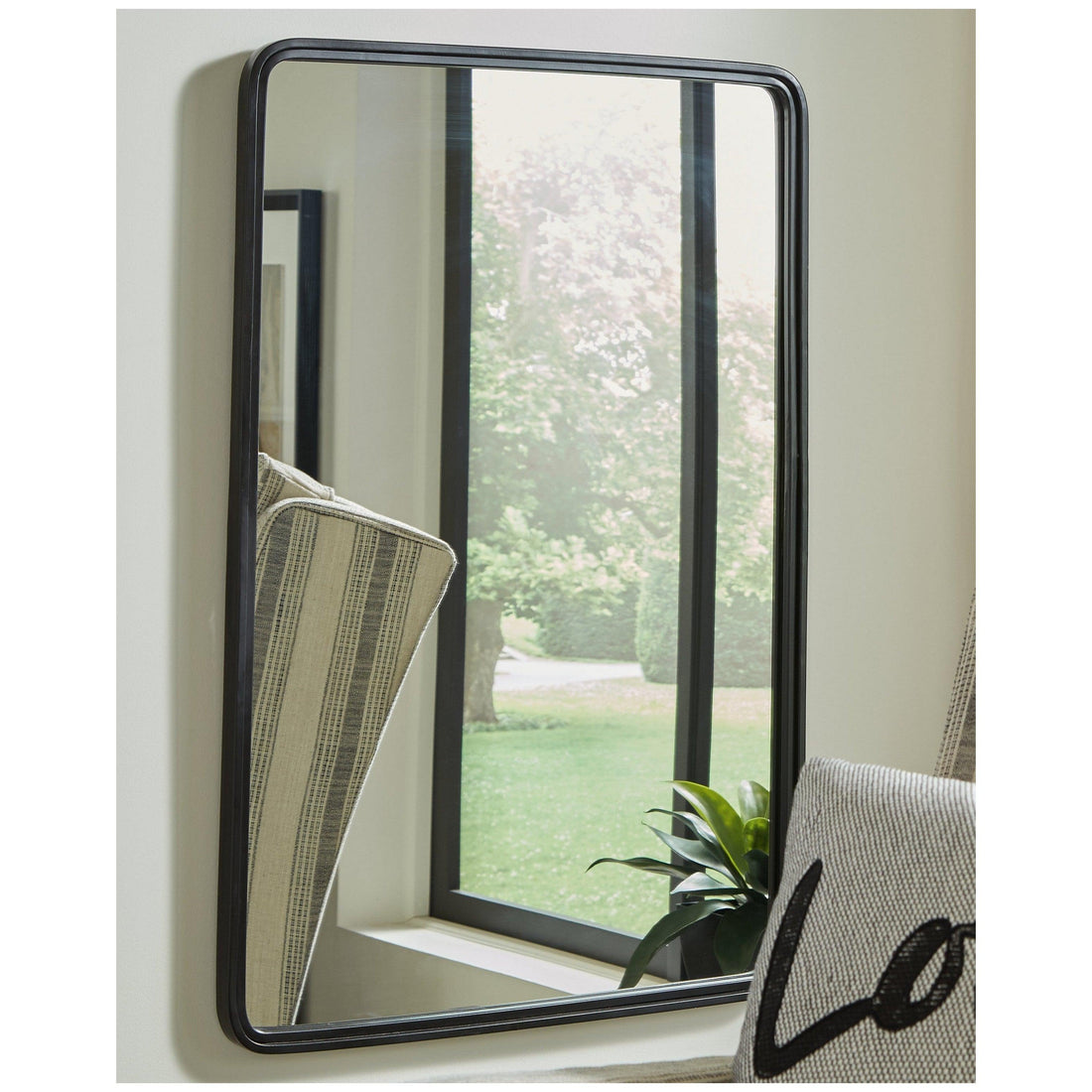 Brocky Accent Mirror Ash-A8010214