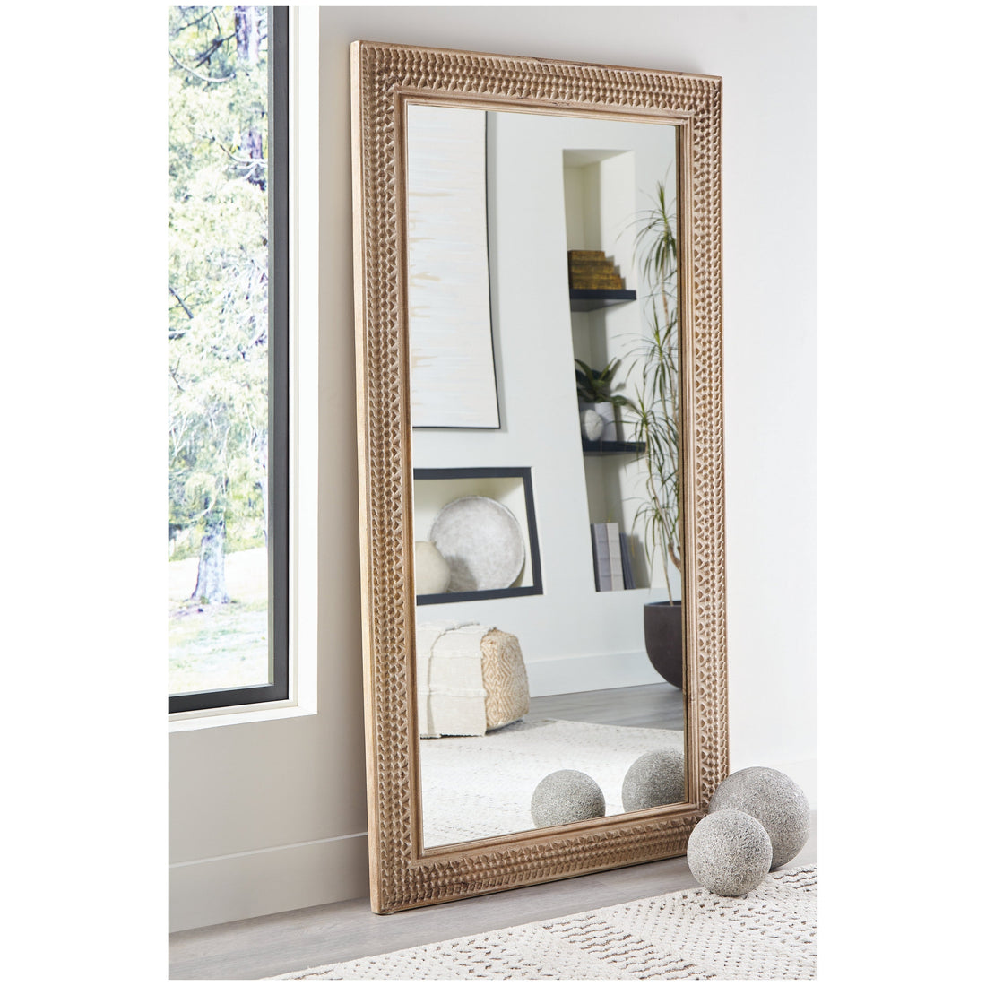 Belenburg Floor Mirror Ash-A8010274
