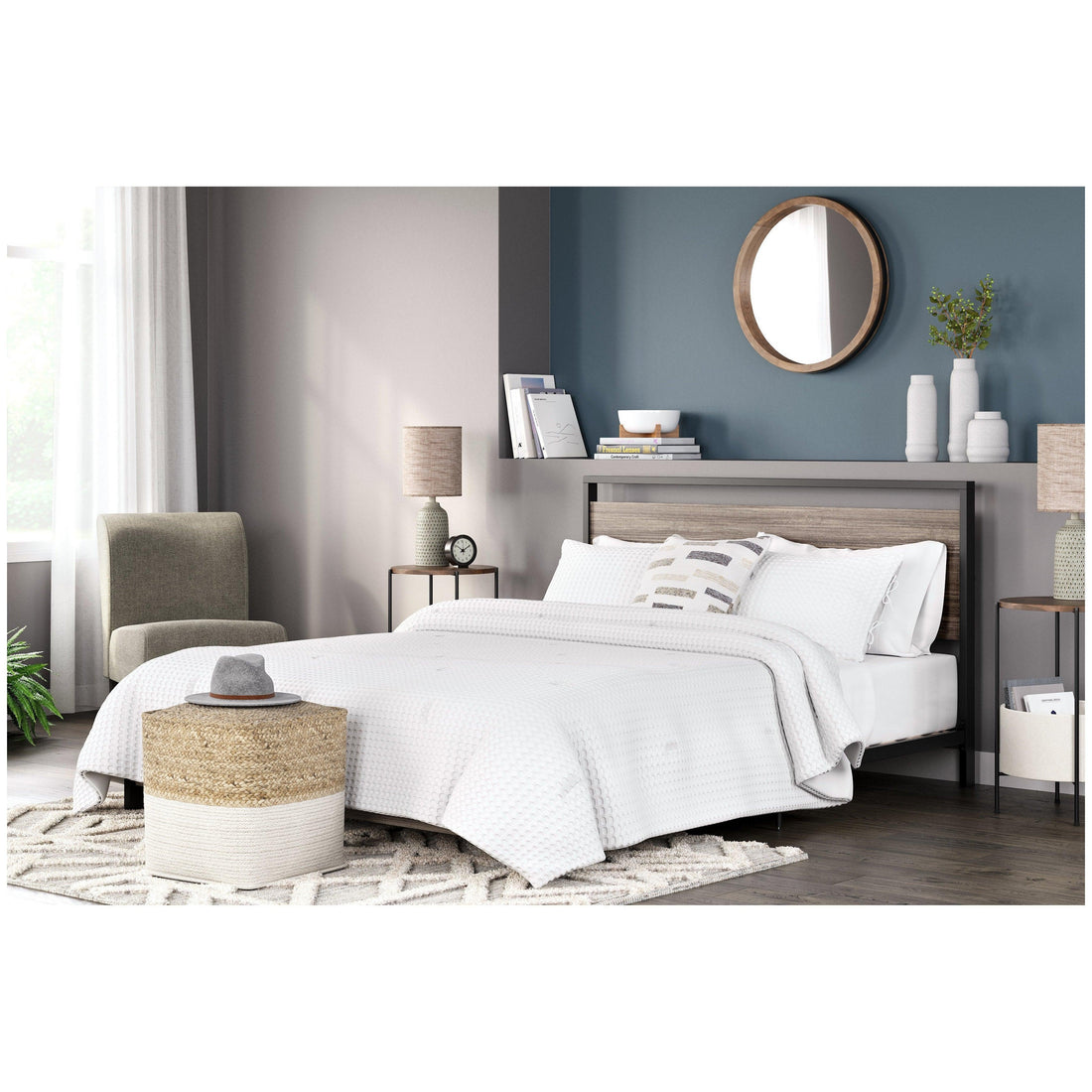 Dontally Platform Bed