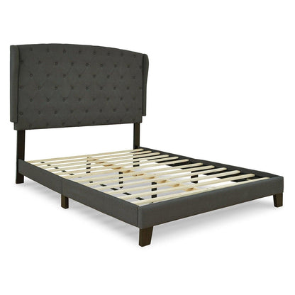 Vintasso Upholstered Bed