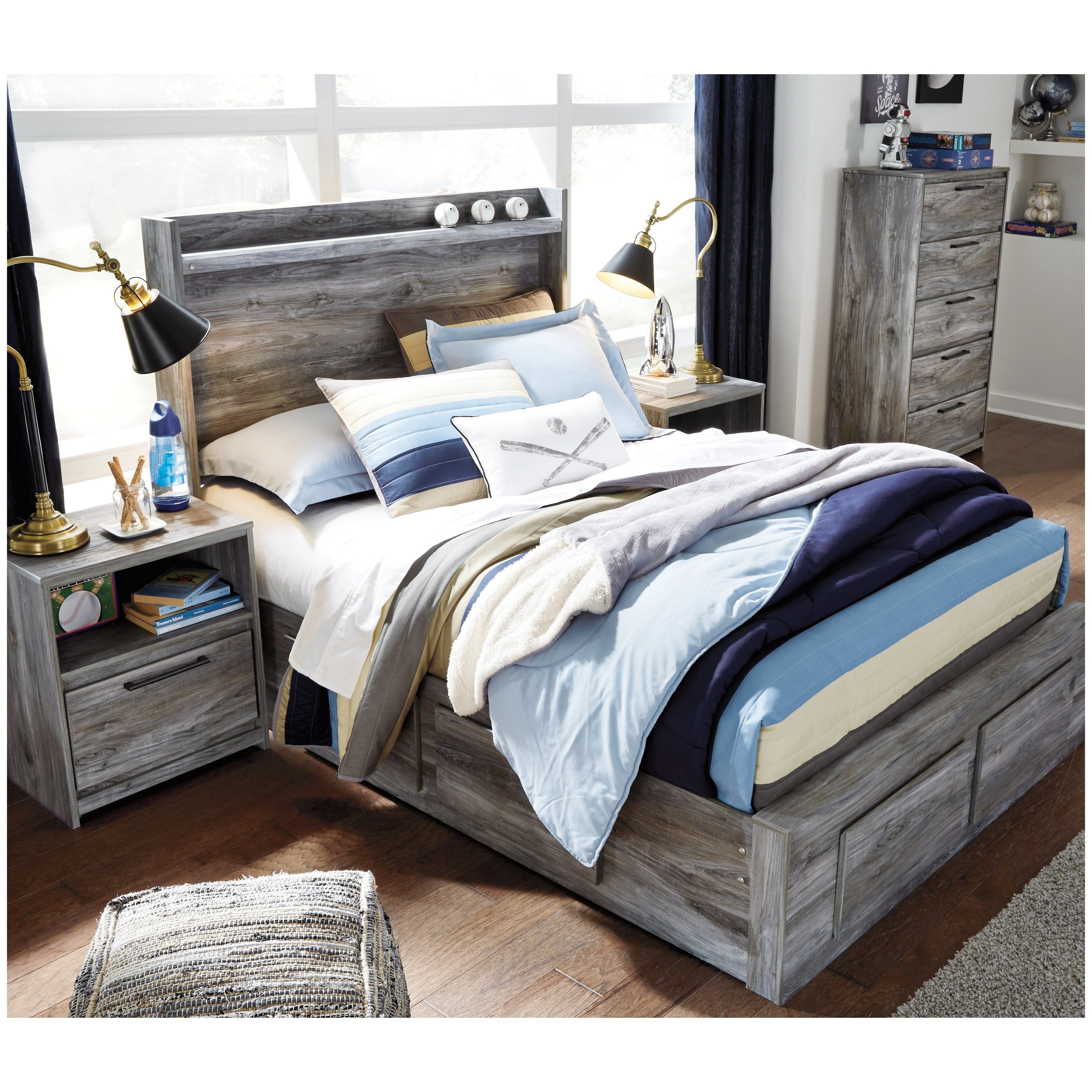 Baystorm Panel Bed with 4 Storage Drawers