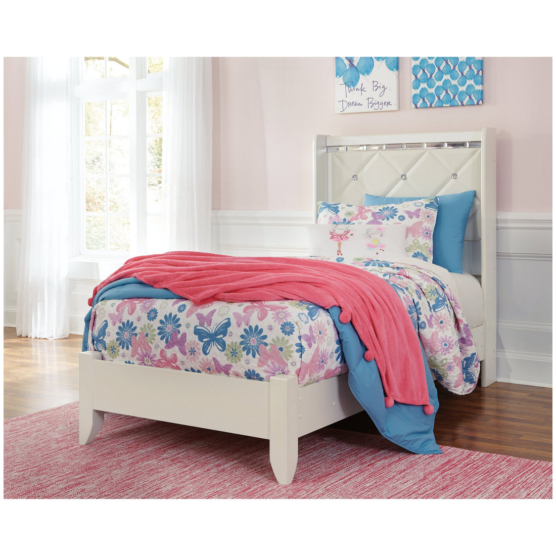 Dreamur Panel Bed