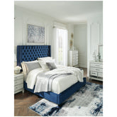 Coralayne California King Upholstered Bed Ash-B650B26