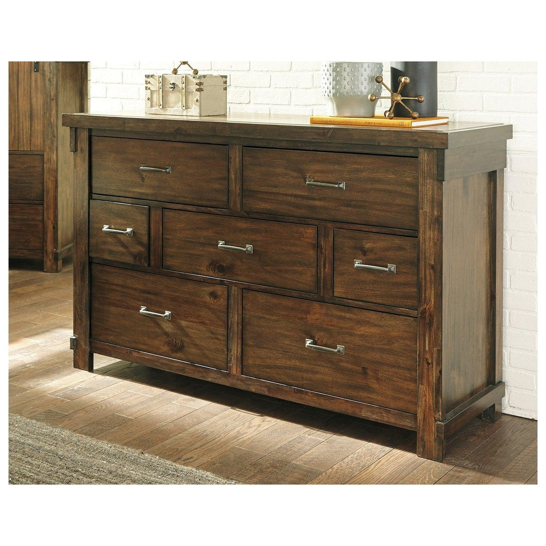 Lakeleigh Dresser Ash-B718-31