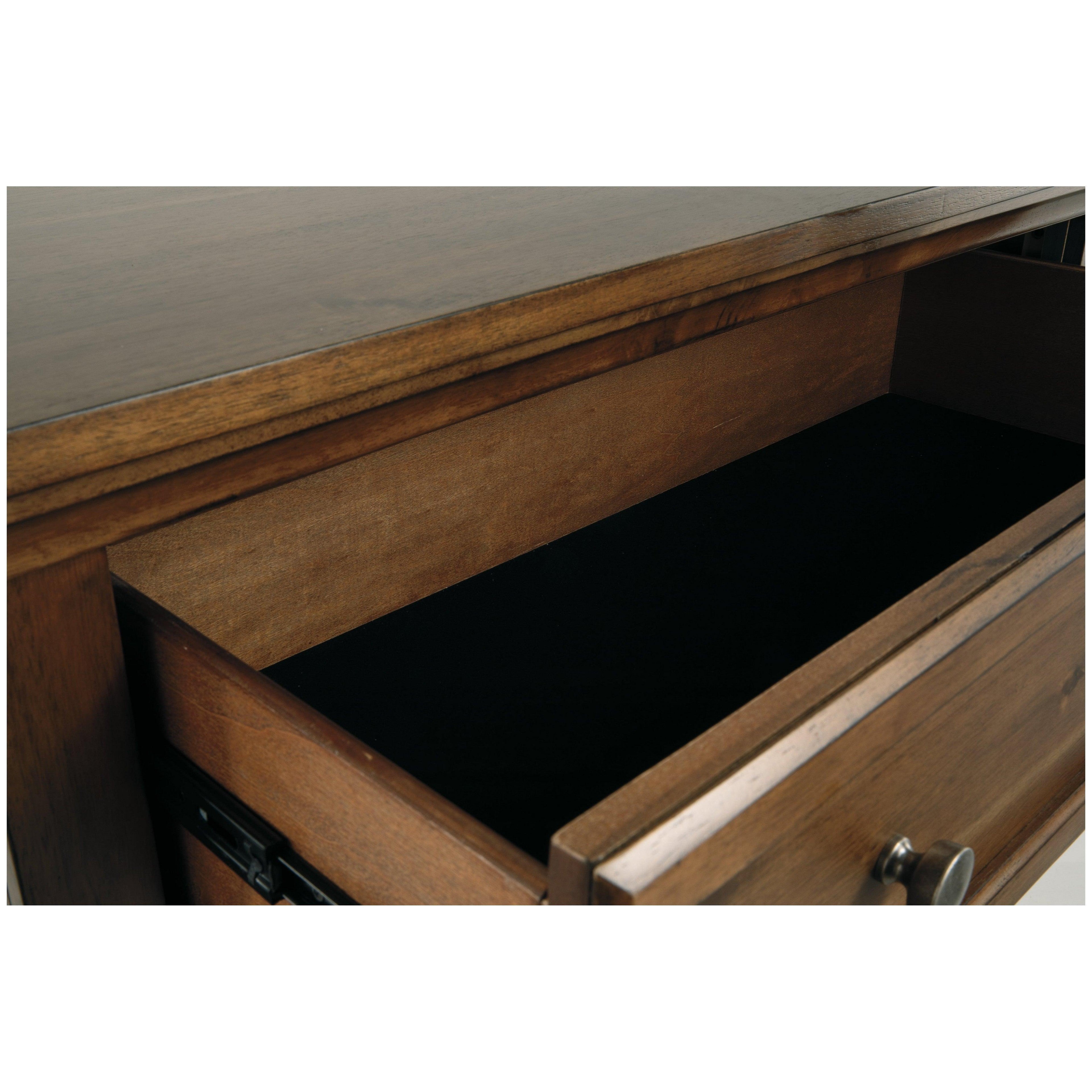 Flynnter Chest of Drawers Ash-B719-46