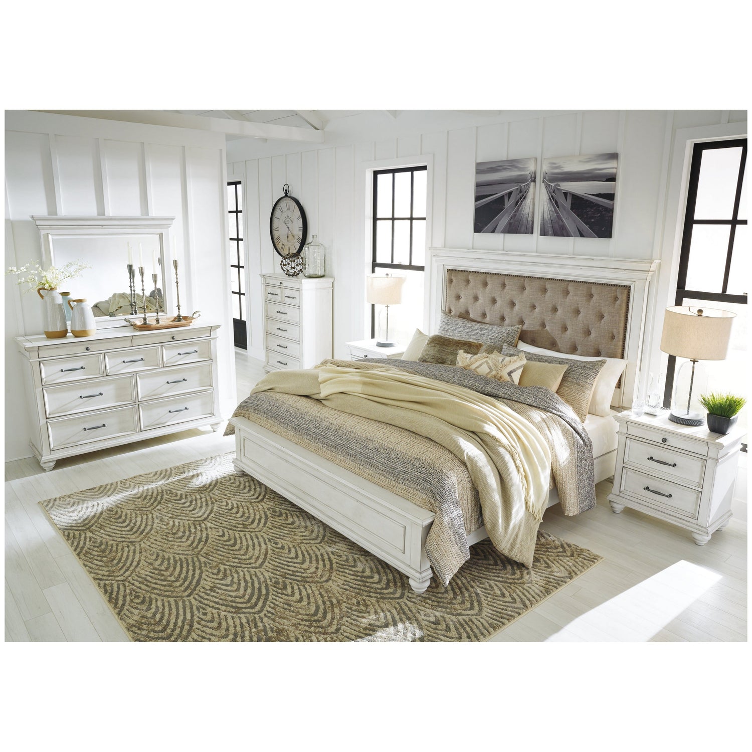 Kanwyn Queen Panel Bed with Dresser and Mirror Ash-B777B3