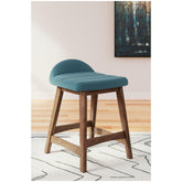 Lyncott Counter Height Bar Stool Ash-D615-124