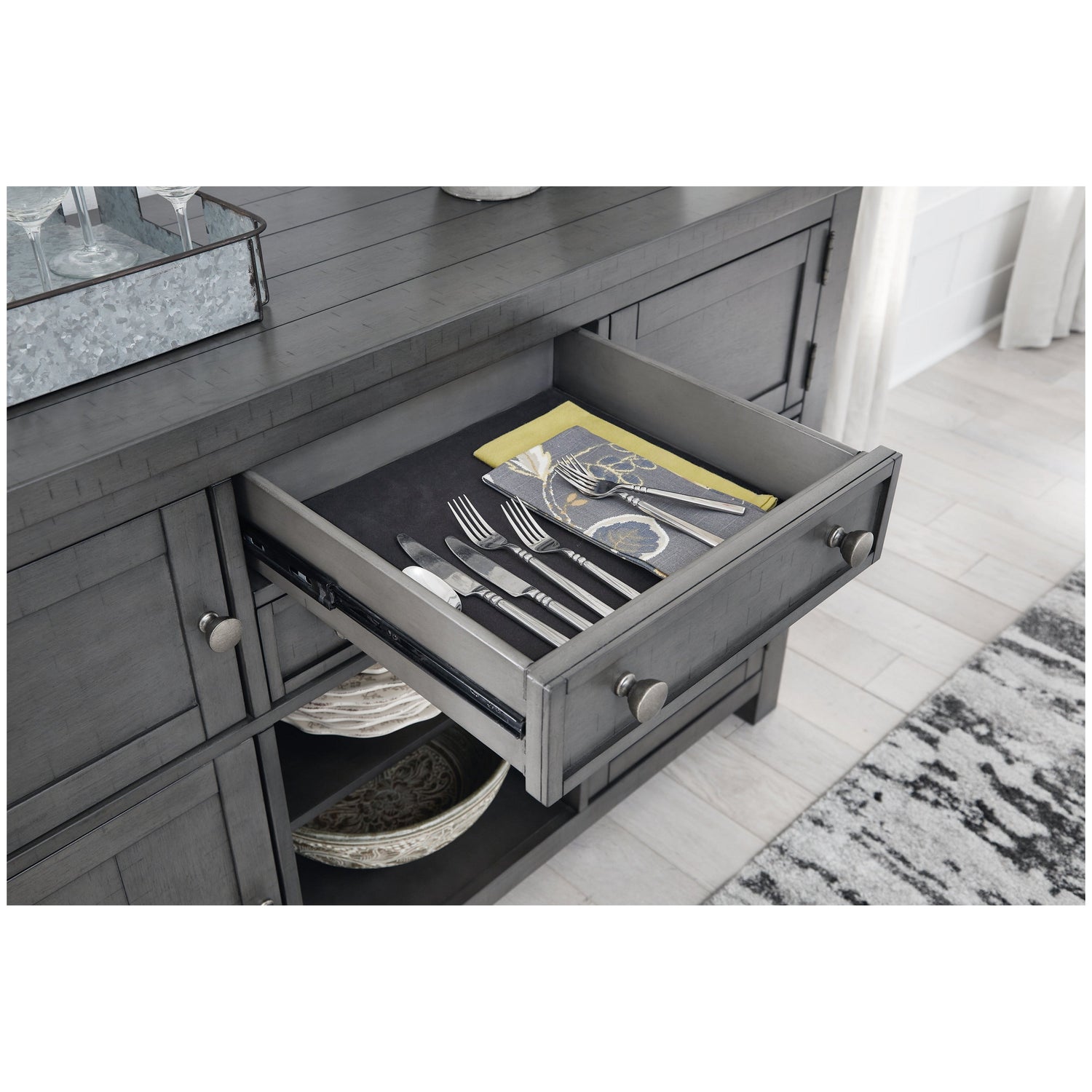 Myshanna Dining Server Ash-D629-60