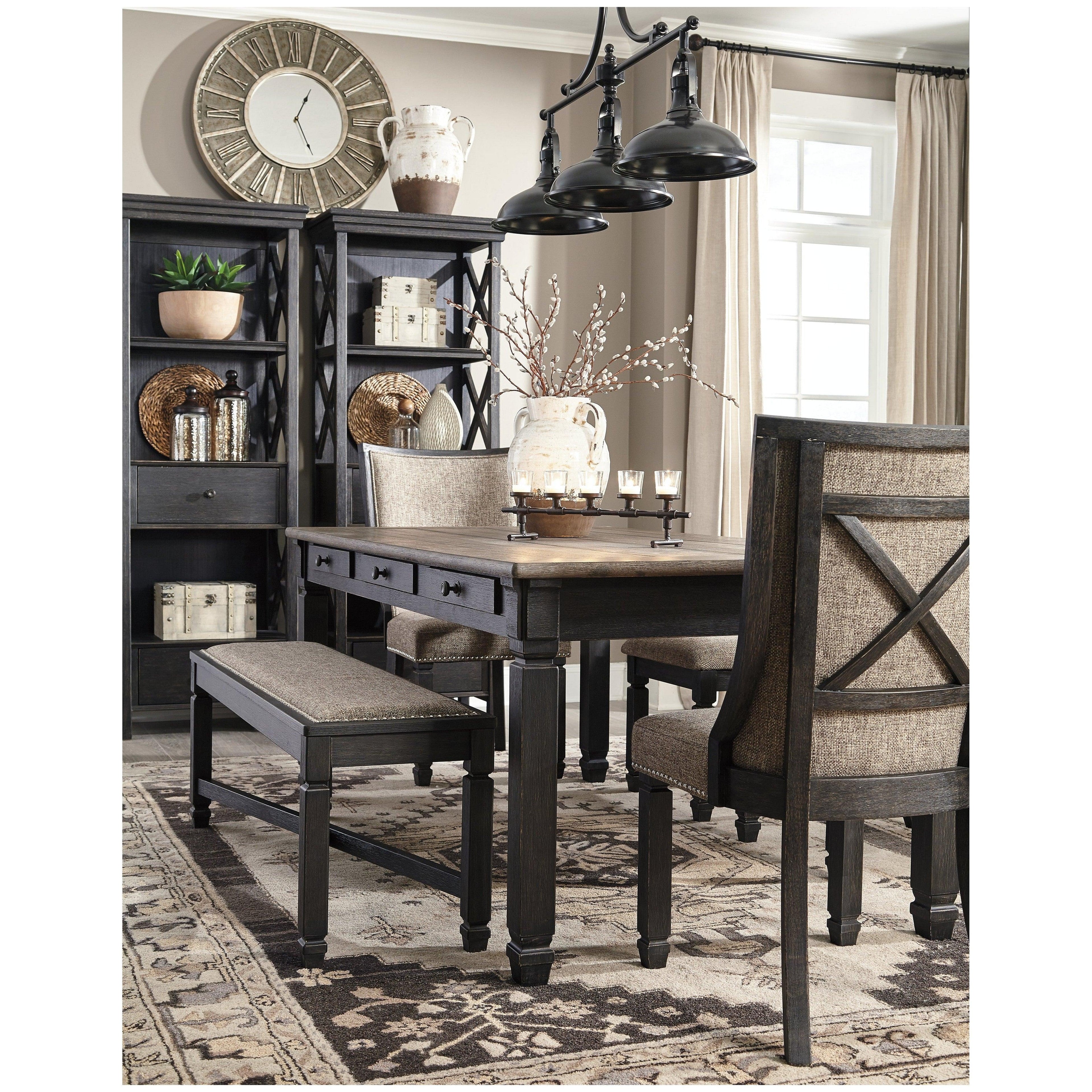 Tyler Creek Dining Chair Ash-D736-02