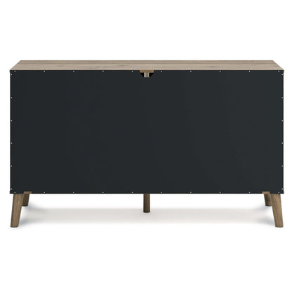 Aprilyn Dresser