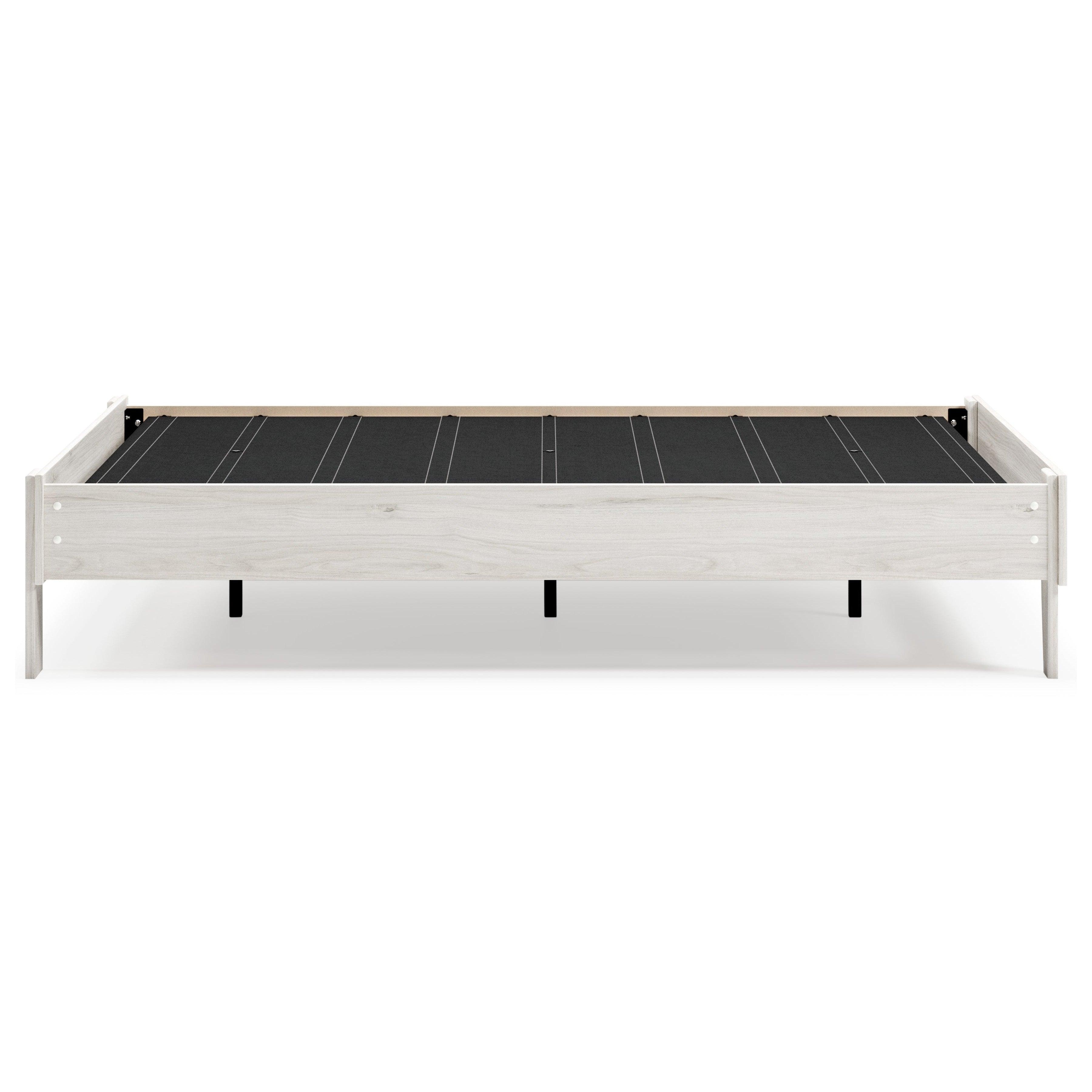 Socalle Platform Bed