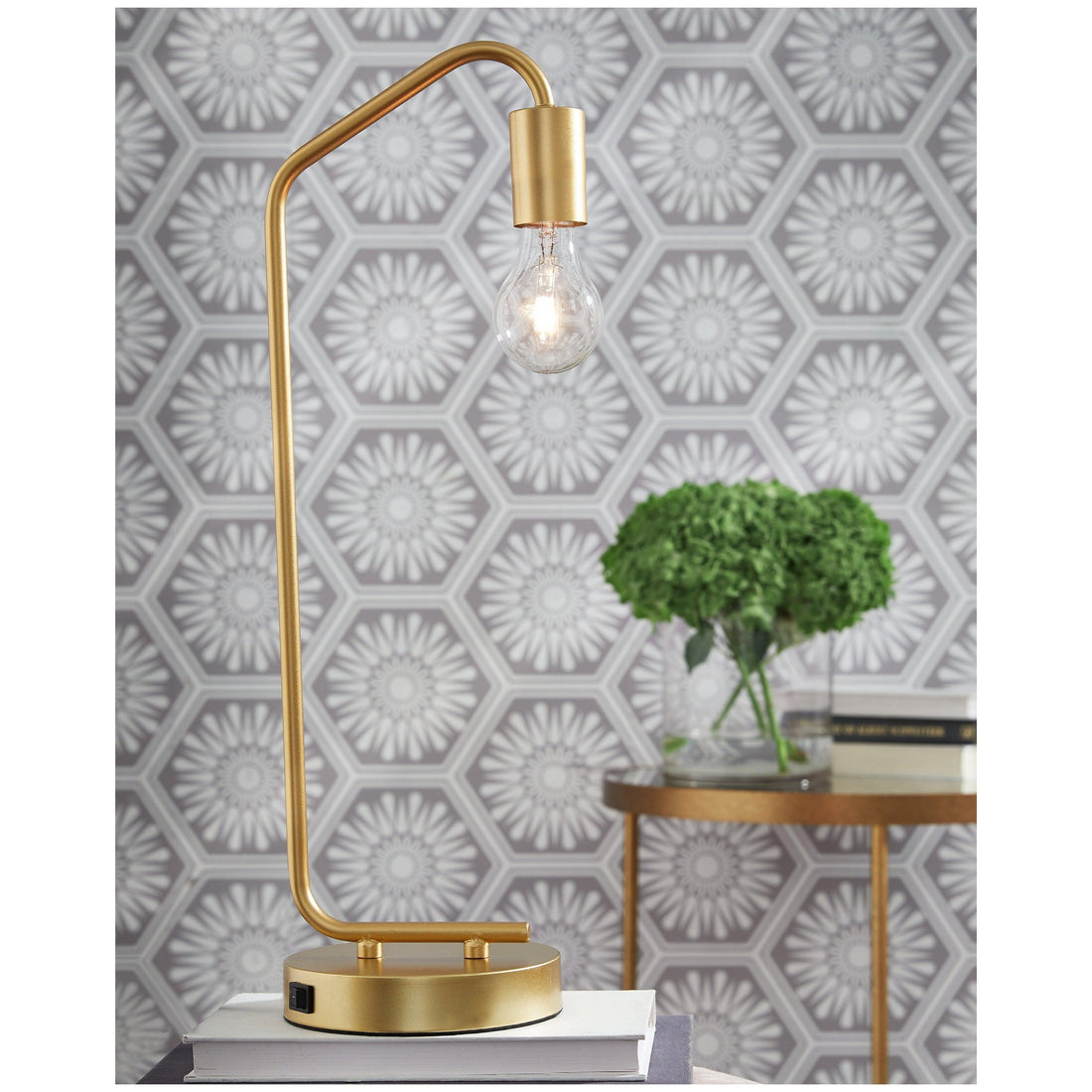 Covybend Desk Lamp Ash-L734332