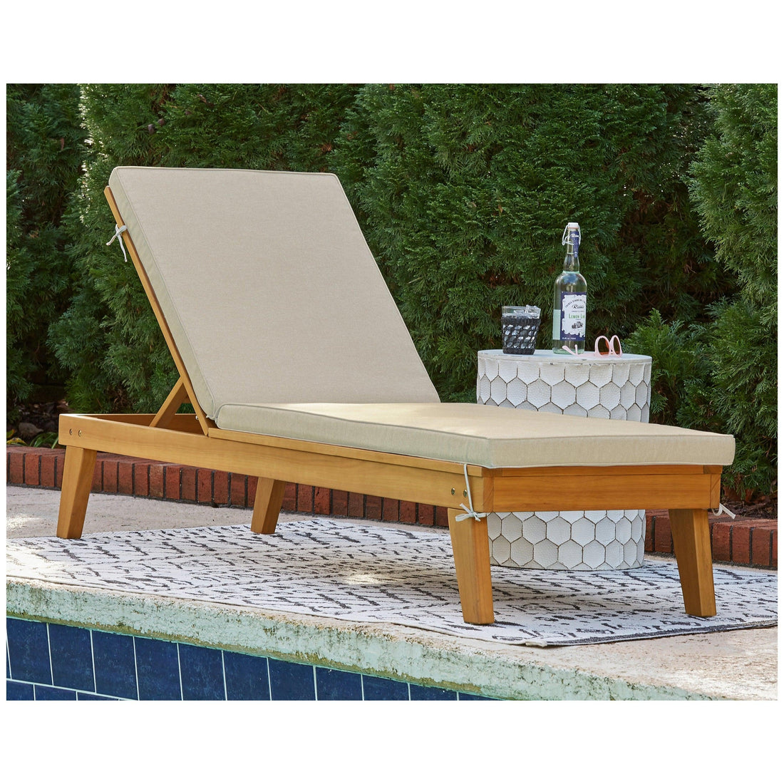 Byron Bay Chaise Lounge with Cushion Ash-P285-815