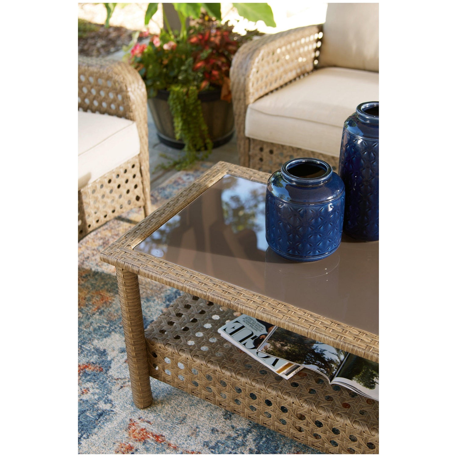 Braylee Outdoor Loveseat with Table (Set of 2) Ash-P345-035