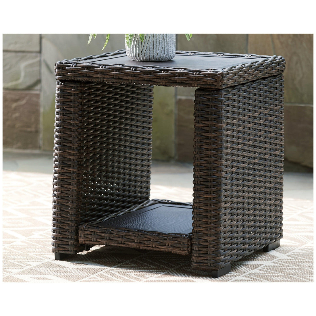 Grasson Lane End Table Ash-P783-702