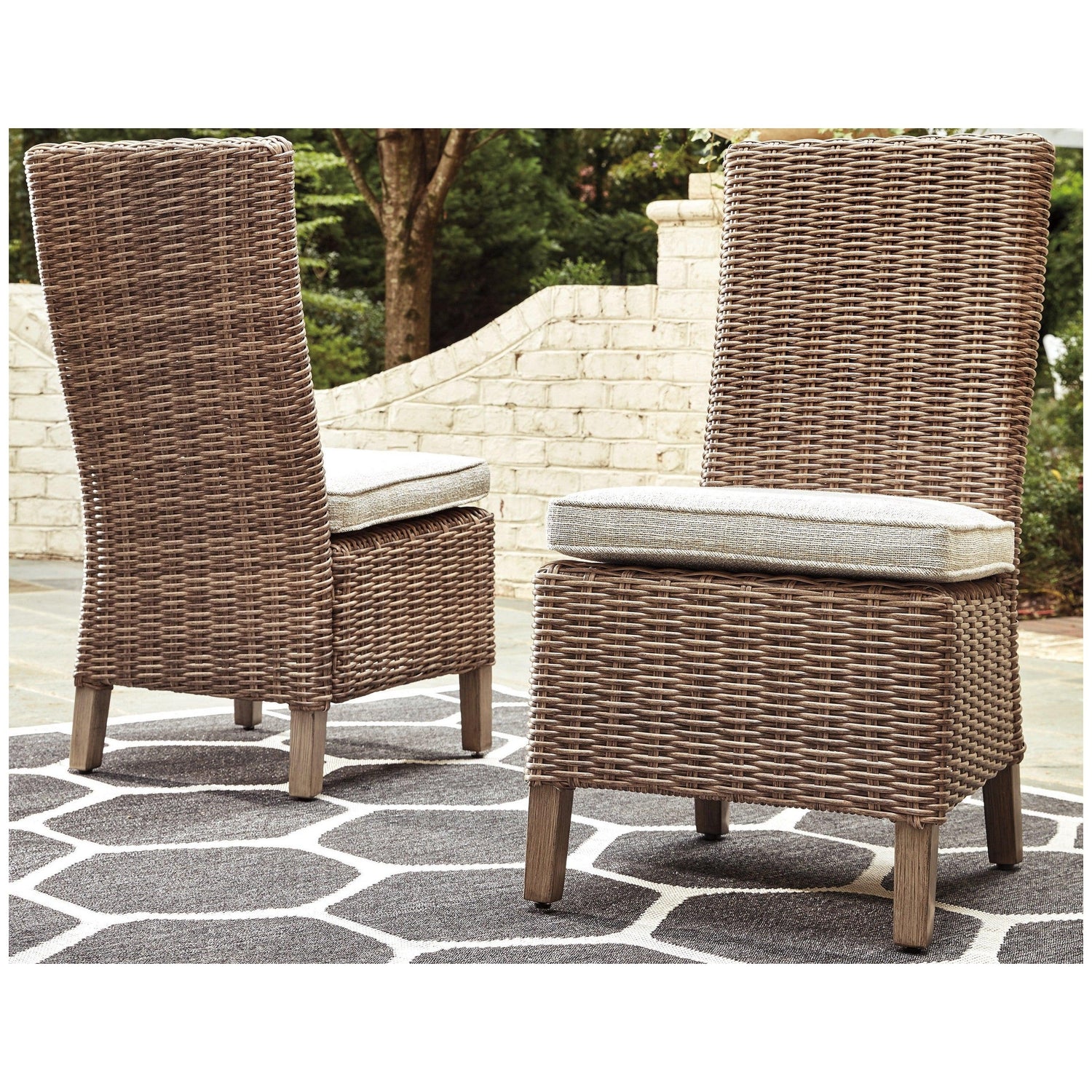 Beachcroft Side Chair with Cushion (Set of 2) Ash-P791-601
