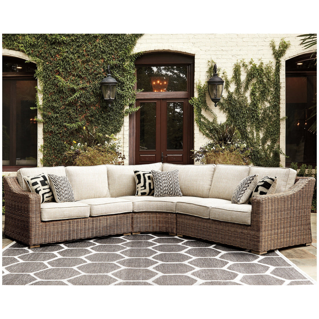 Beachcroft 3-Piece Outdoor Seating Set Ash-P791P6