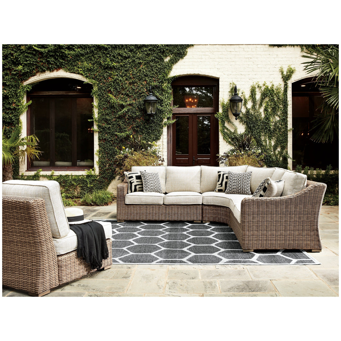 Beachcroft 4-Piece Outdoor Seating Set Ash-P791P7