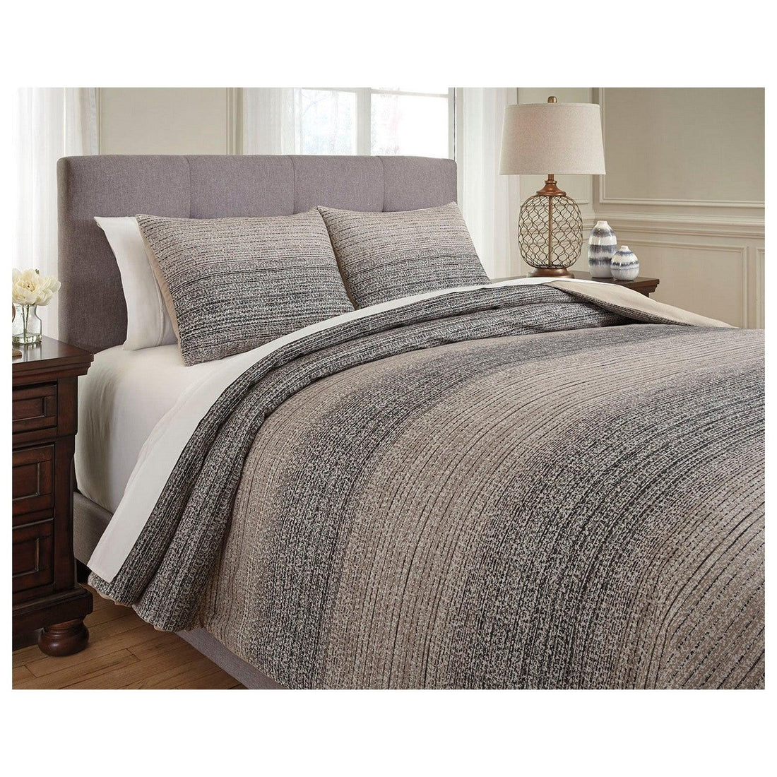 Arturo 3-Piece Duvet Cover Set