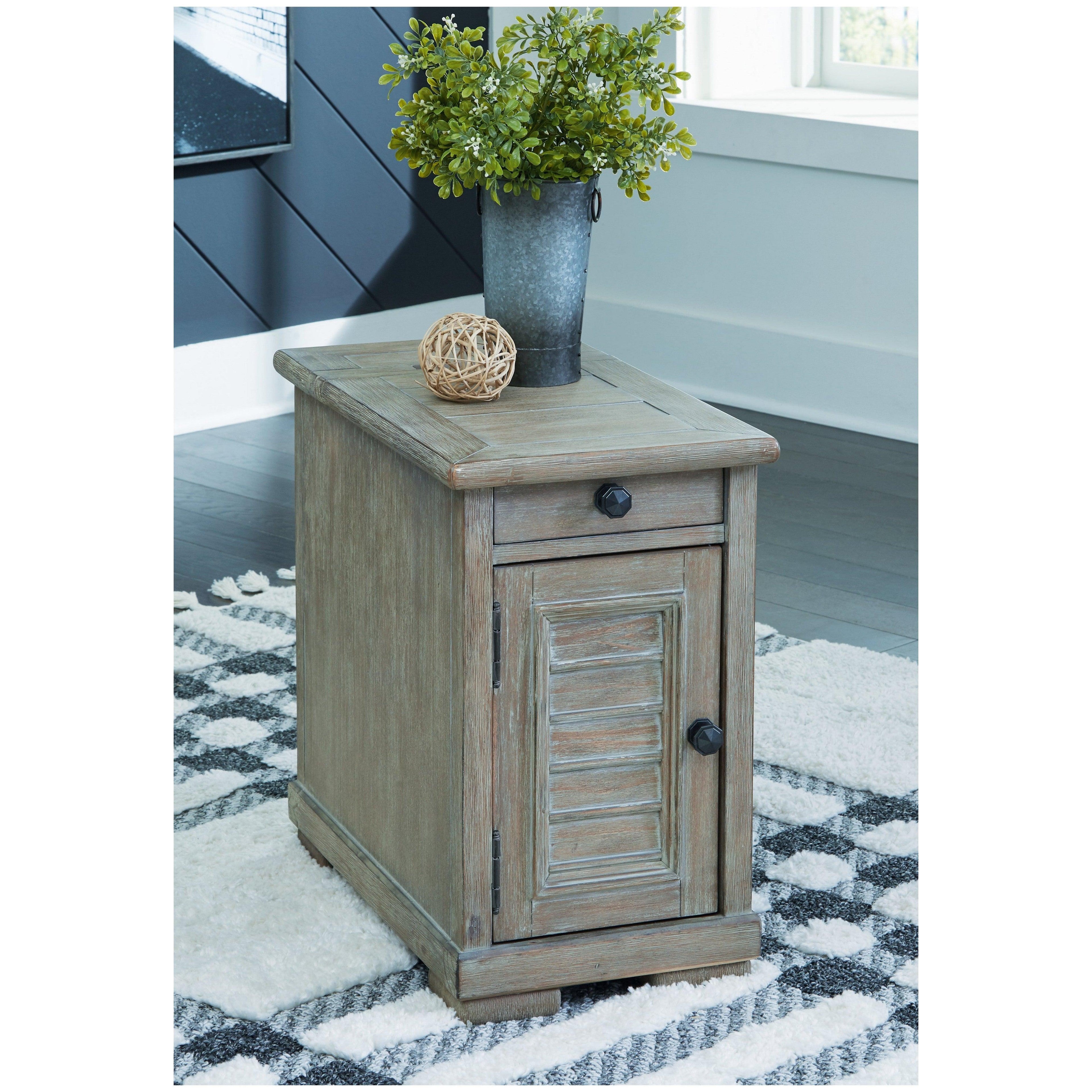 Moreshire Chairside End Table Ash-T659-7