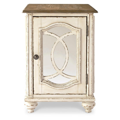 Realyn Chairside End Table Ash-T743-7
