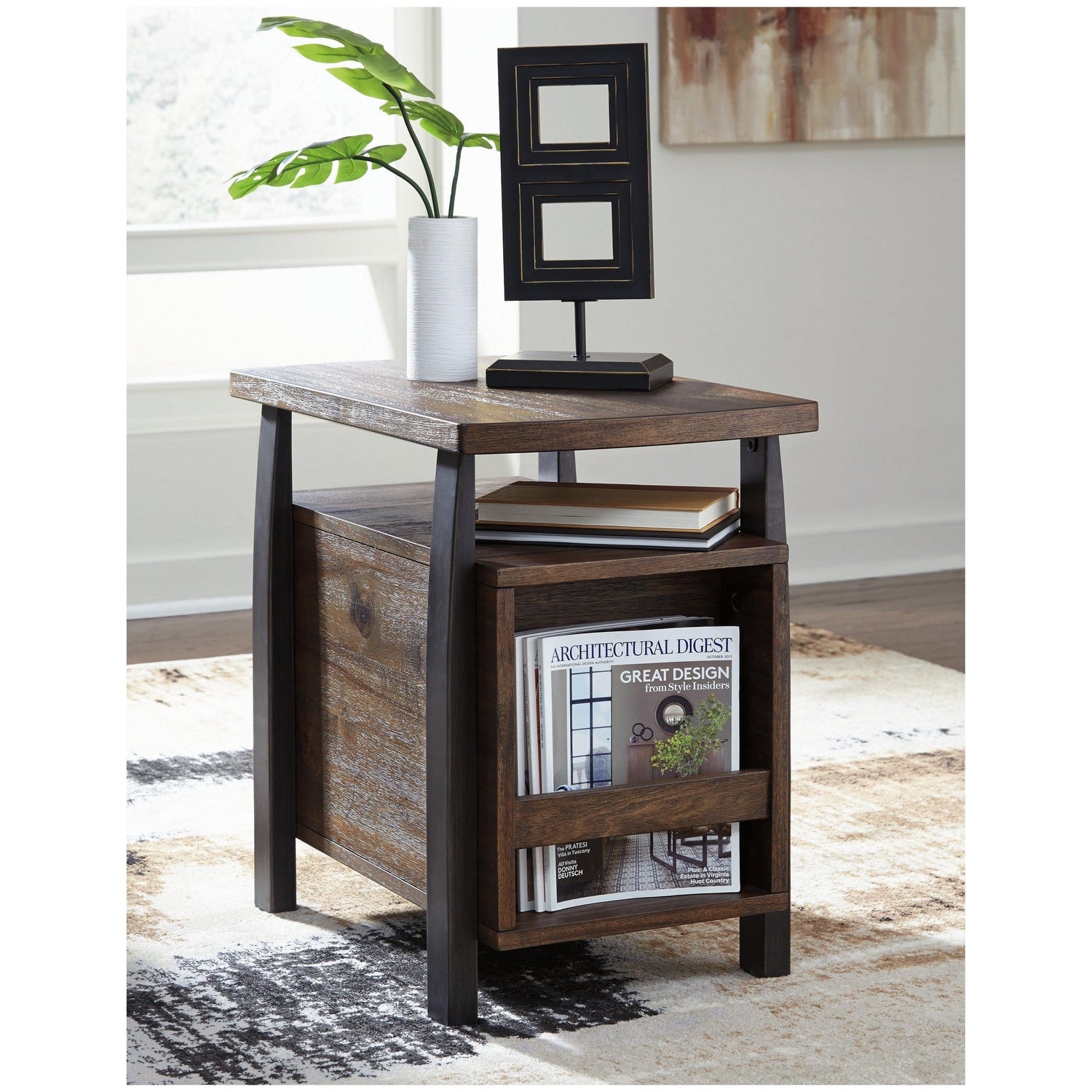 Vailbry Chairside End Table Ash-T758-7
