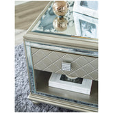 Chevanna End Table Ash-T942-3