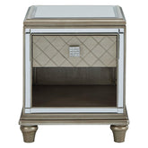 Chevanna End Table Ash-T942-3